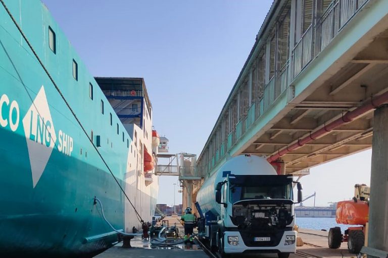The Spanish Port of Almería bets on LNG as marine fuel The Spanish Port of Almería bets on LNG as marine fuel