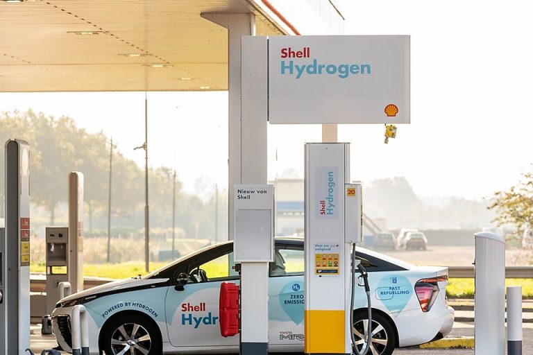 Shell will build Europe’s largest renewable hydrogen plant, will be able to supply transport sector Shell will build Europe’s largest renewable hydrogen plant, will be able to supply transport sector
