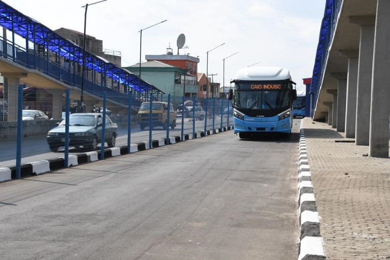 Nigeria: Lagos public transport authority pilots CNG buses Nigeria: Lagos public transport authority pilots CNG buses