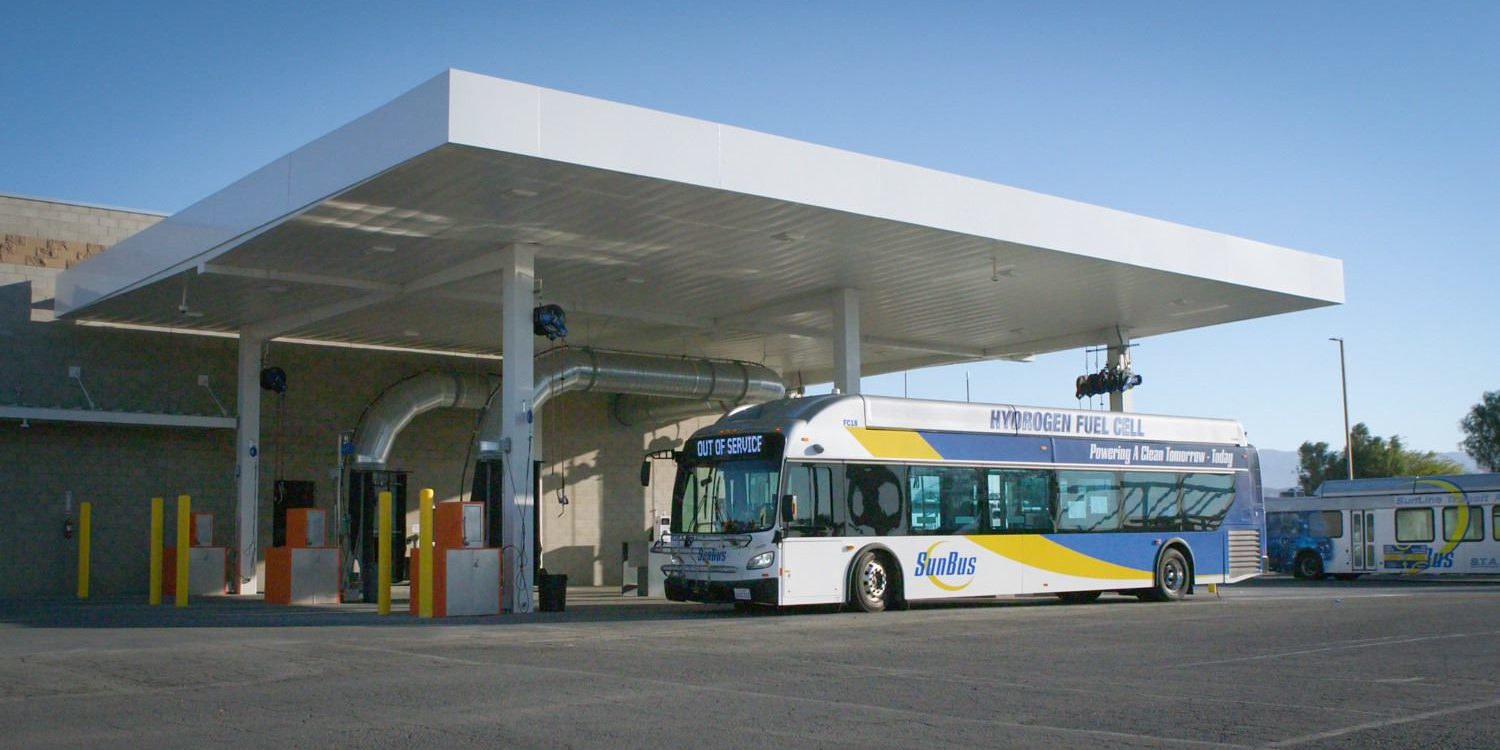 SoCalGas builds first-of-its-kind clean hydrogen production system for SunLine’s fuel cell buses SoCalGas builds first-of-its-kind clean hydrogen production system for SunLine's fuel cell buses