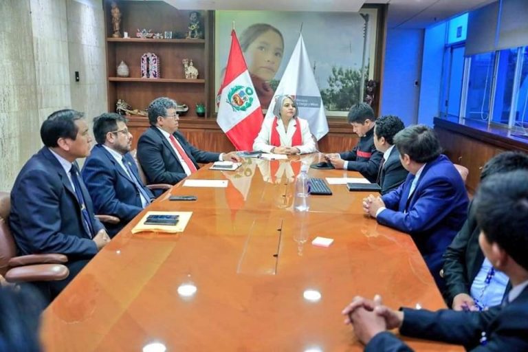 Perú: el gas natural llegará a la región Puno para uso vehicular Perú: el gas natural llegará a la región Puno para uso vehicular