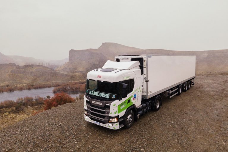 Argentina: Patagonian carrier bets on sustainability, adds Scania CNG truck Argentina: Patagonian carrier bets on sustainability, adds Scania CNG truck