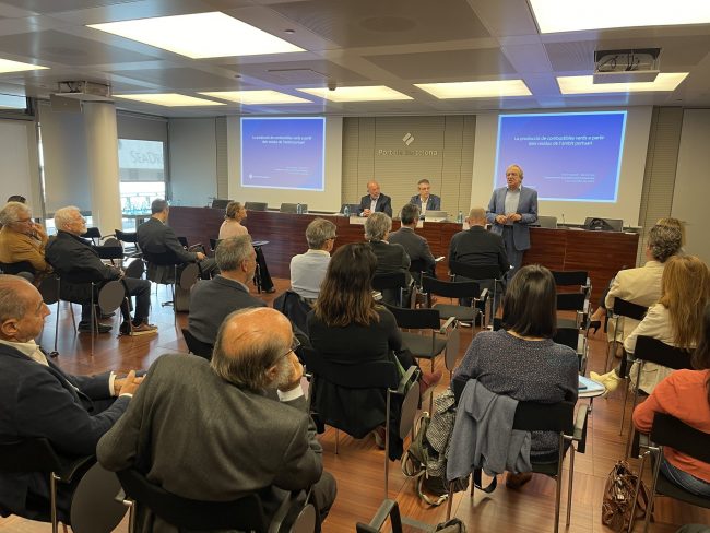 El Port de Barcelona evalúa construcción de planta de bio-GNL para abastecer buques El Port de Barcelona evalúa construcción de planta de bio-GNL para abastecer buques