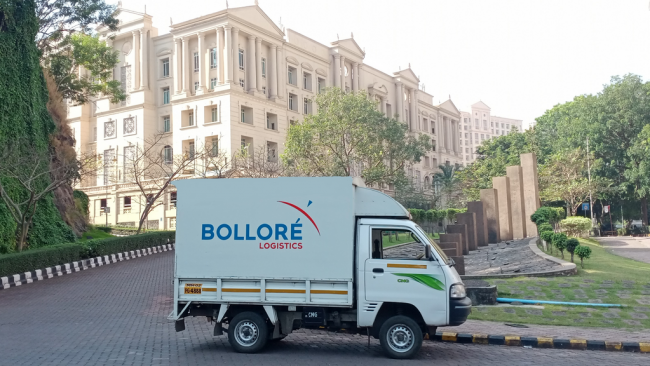 Bolloré Logistics India uses CNG trucks to transport high-tech & luxury products Bolloré Logistics India uses CNG trucks to transport high-tech & luxury products