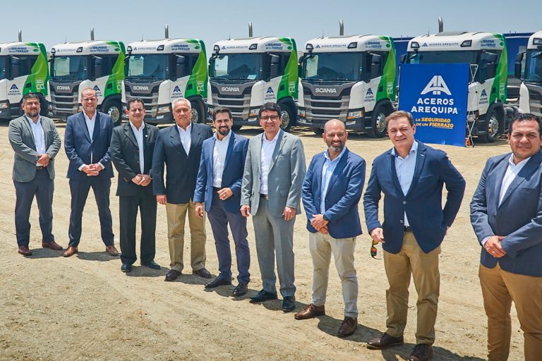 Aceros Arequipa adquiere la mayor flota de camiones de marca europea a gas de Perú Aceros Arequipa adquiere la mayor flota de camiones de marca europea a gas de Perú