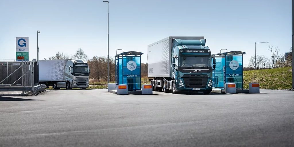 Volvo Trucks launches the new Volvo FH