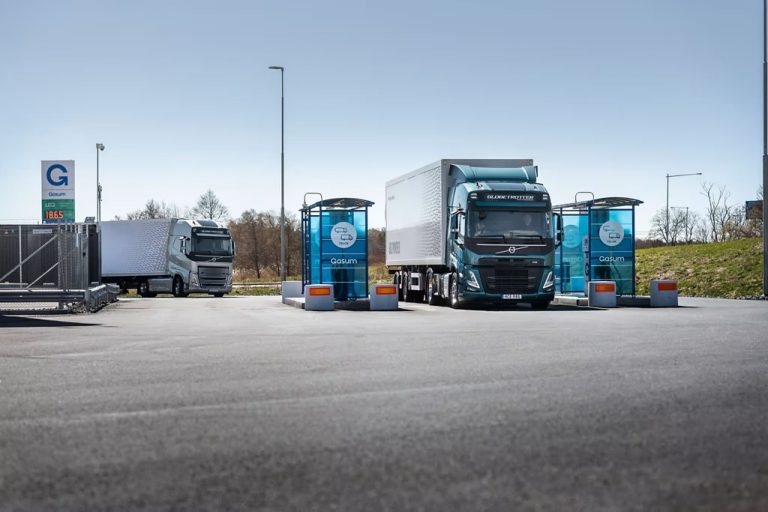 Volvo launches powerful biomethane truck for lowering CO2 on longer transports Volvo launches powerful biomethane truck for lowering CO2 on longer transports