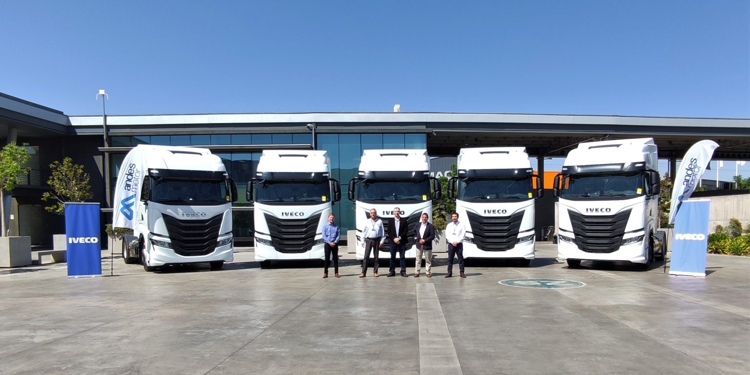 IVECO launches LNG version of its S-WAY model in Chile IVECO launches LNG version of its S-WAY model in Chile