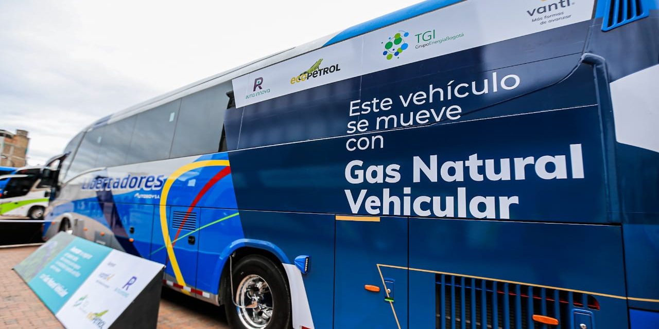 Colombia: Boyacá receives its intercity transport bus powered by natural gas Colombia: Boyacá receives its intercity transport bus powered by natural gas