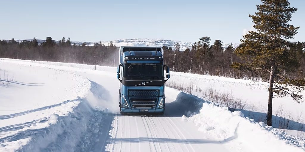 Volvo Trucks brings it hydrogen-powered trucks to Arctic Circle’s roads