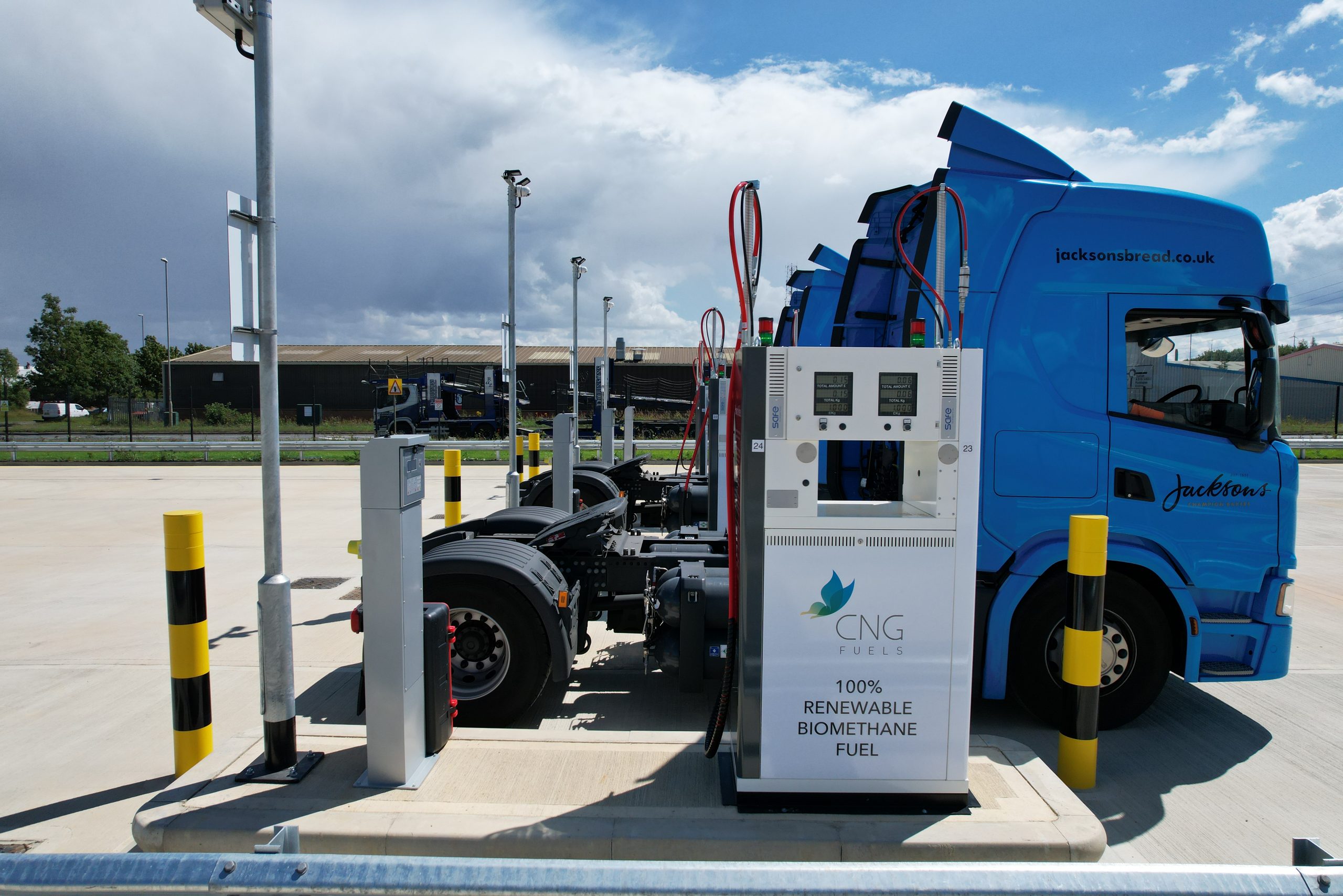 ReFuels opens 12th biomethane refueling station in the UK under CNG ...